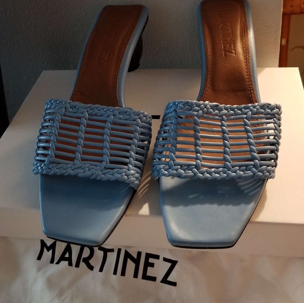 Souliers Martinez Celia Persiana Slide Sandal in Sky Blue - Picture 13 of 13